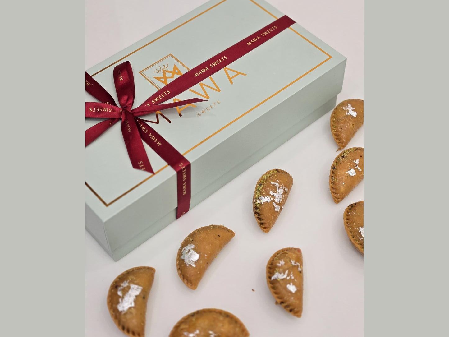 Classic Original Gujiya - 25 Piece