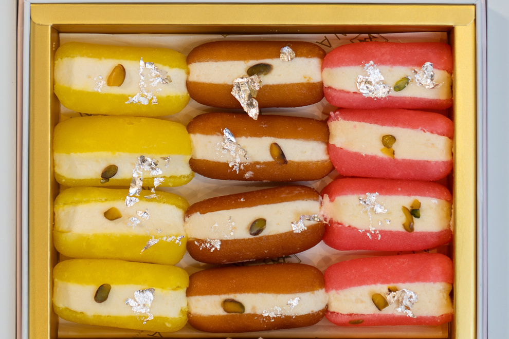 Assorted Cham Cham Box – 12 Pieces – mawasweets.com.au